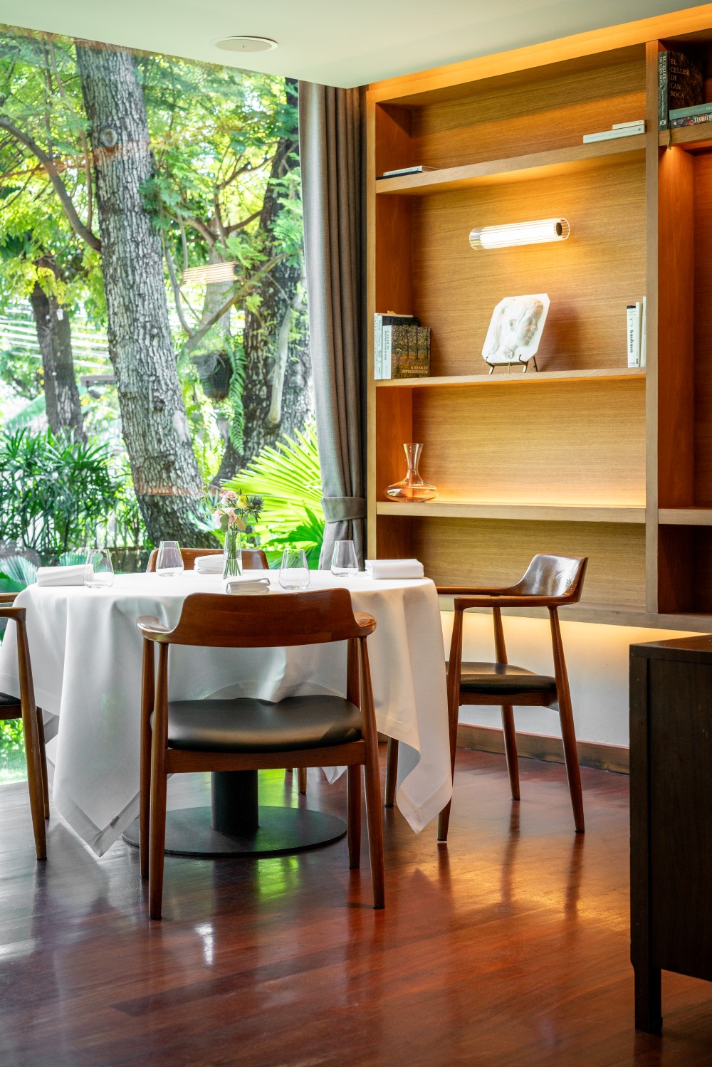 Restaurant Atmosphere