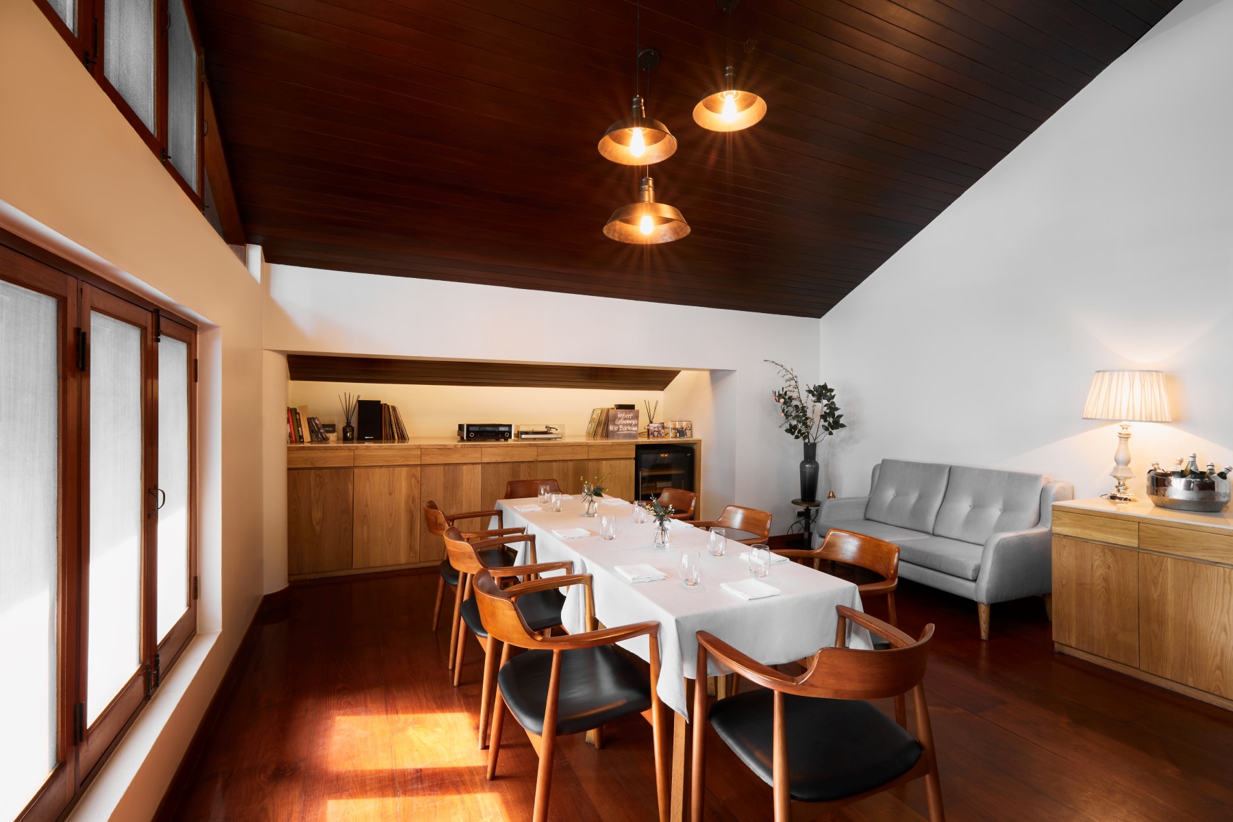 Restaurant Atmosphere